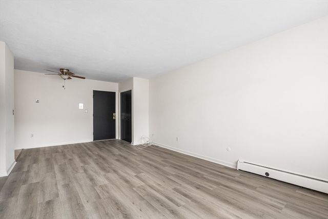 46 Adams St D6, Boston, MA 02122