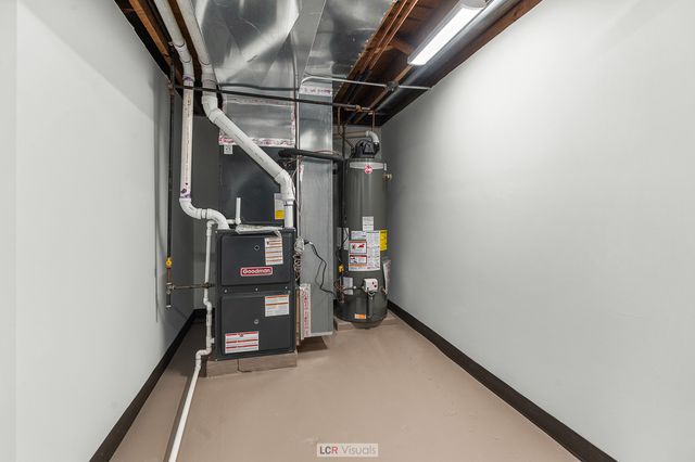 11055 S Avenue C, Chicago, IL 60617