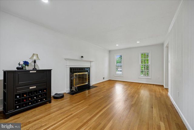 1515 BLUE MEADOW RD, Potomac, MD 20854