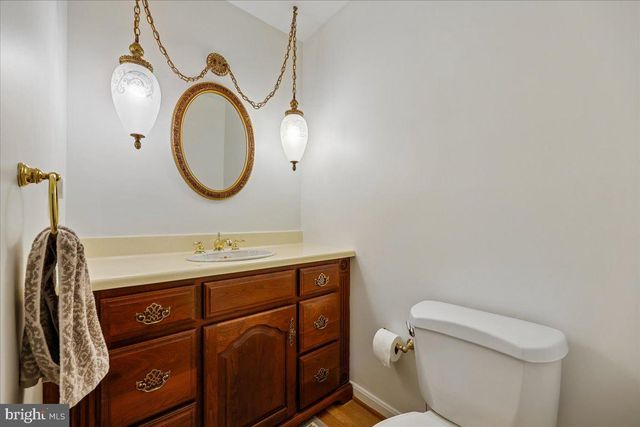 1515 BLUE MEADOW RD, Potomac, MD 20854