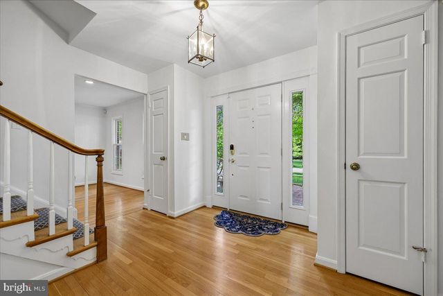 1515 BLUE MEADOW RD, Potomac, MD 20854