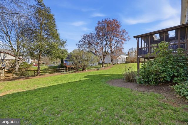 1515 BLUE MEADOW RD, Potomac, MD 20854
