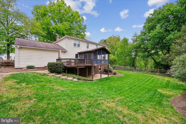 1515 BLUE MEADOW RD, Potomac, MD 20854