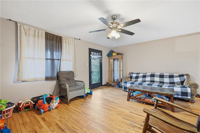 395 George Gray Lane, Waleska, GA 30183