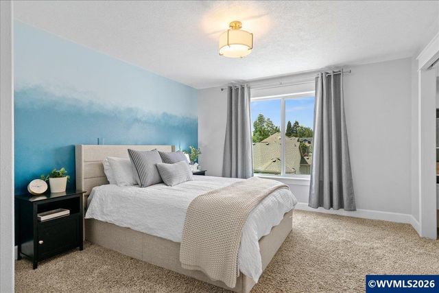 2109 N Valeri Dr, Newberg, OR 97132