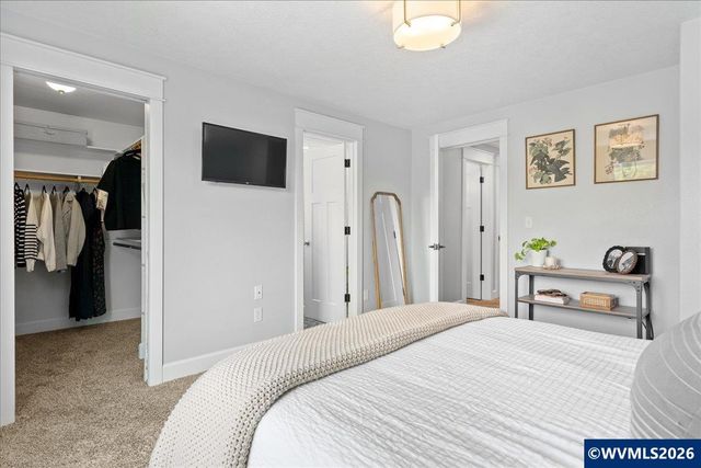 2109 N Valeri Dr, Newberg, OR 97132