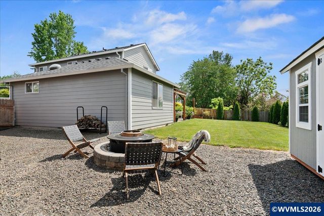 2109 N Valeri Dr, Newberg, OR 97132