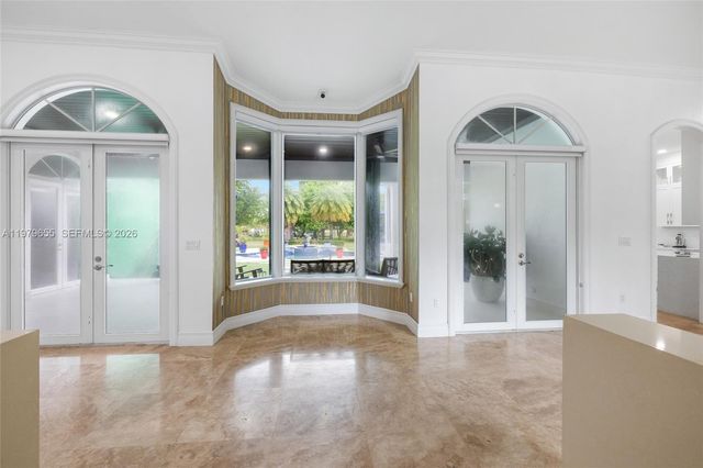 11950 SW 43rd St, Miami, FL 33175