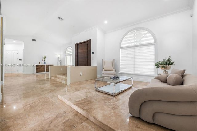 11950 SW 43rd St, Miami, FL 33175