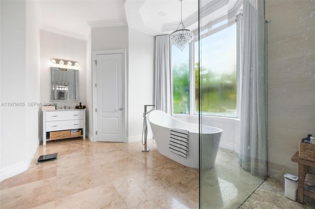 11950 SW 43rd St, Miami, FL 33175