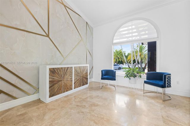 11950 SW 43rd St, Miami, FL 33175