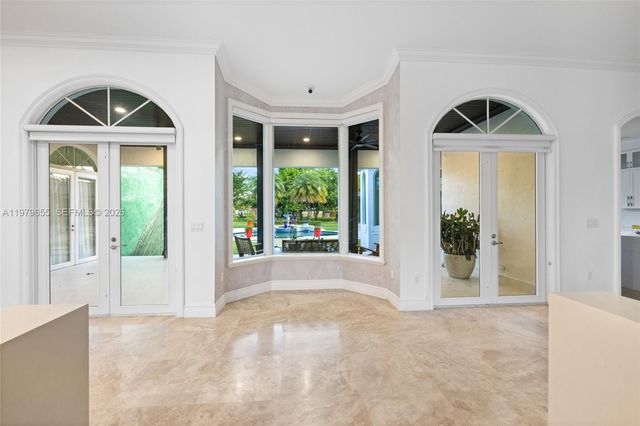 11950 SW 43rd St, Miami, FL 33175