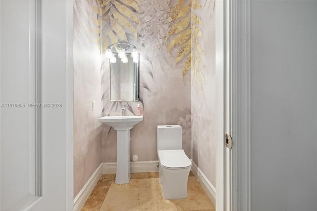 11950 SW 43rd St, Miami, FL 33175