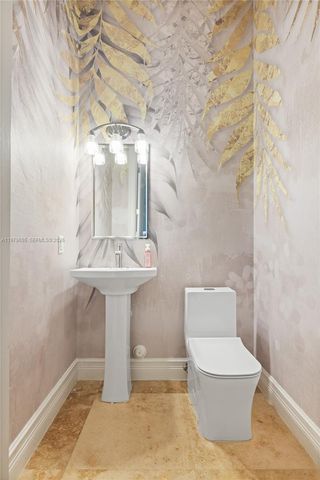 11950 SW 43rd St, Miami, FL 33175