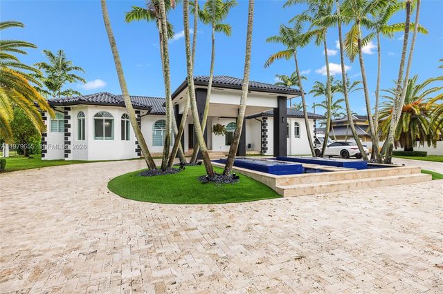 11950 SW 43rd St, Miami, FL 33175