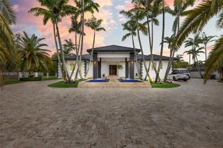 11950 SW 43rd St, Miami, FL 33175