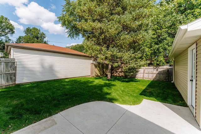 222 N 111th STREET, Wauwatosa, WI 53226