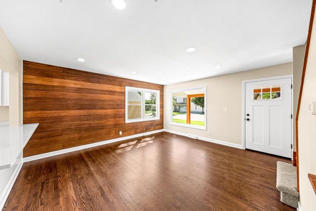 222 N 111th STREET, Wauwatosa, WI 53226
