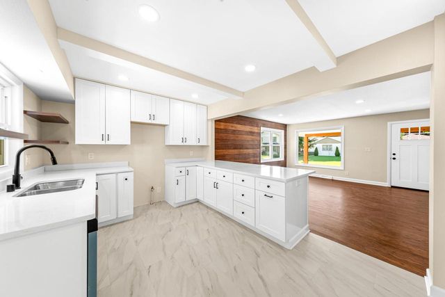 222 N 111th STREET, Wauwatosa, WI 53226