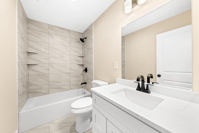 222 N 111th STREET, Wauwatosa, WI 53226