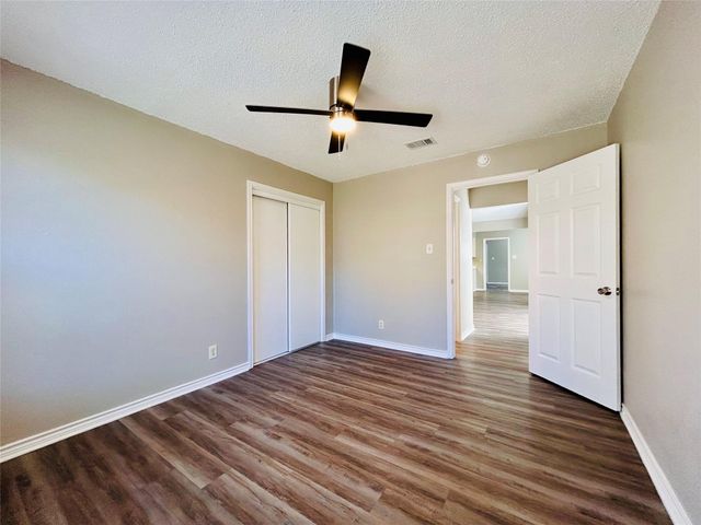 9400 Kempler DR B, Austin, TX 78748