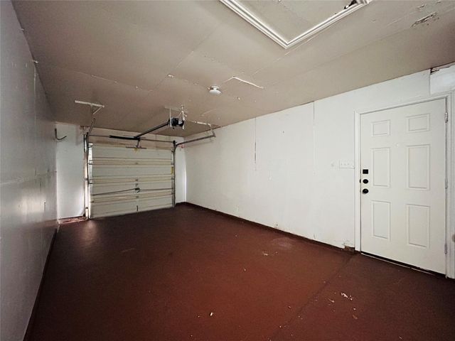 9400 Kempler DR B, Austin, TX 78748