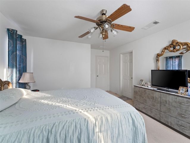 2252 Stoneleigh Place, Mckinney, TX 75071