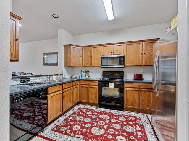 2252 Stoneleigh Place, Mckinney, TX 75071