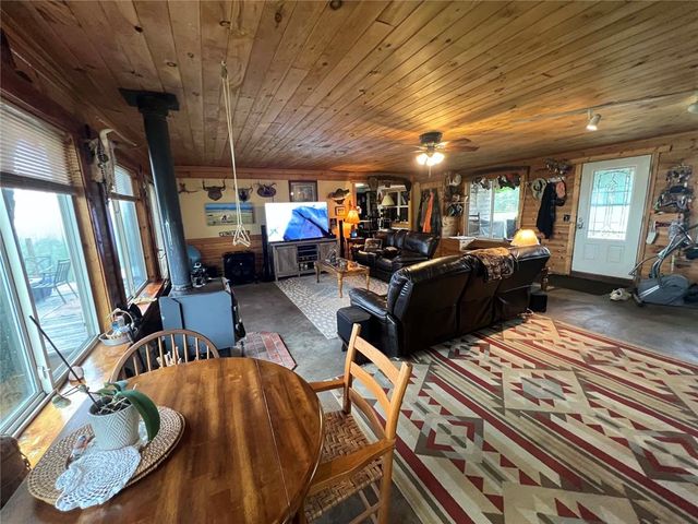 2257 NC 8800, Jasper, AR 72641