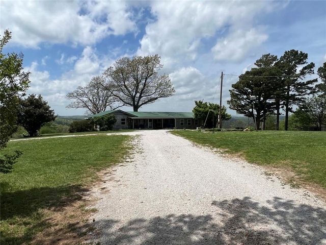 2257 NC 8800, Jasper, AR 72641