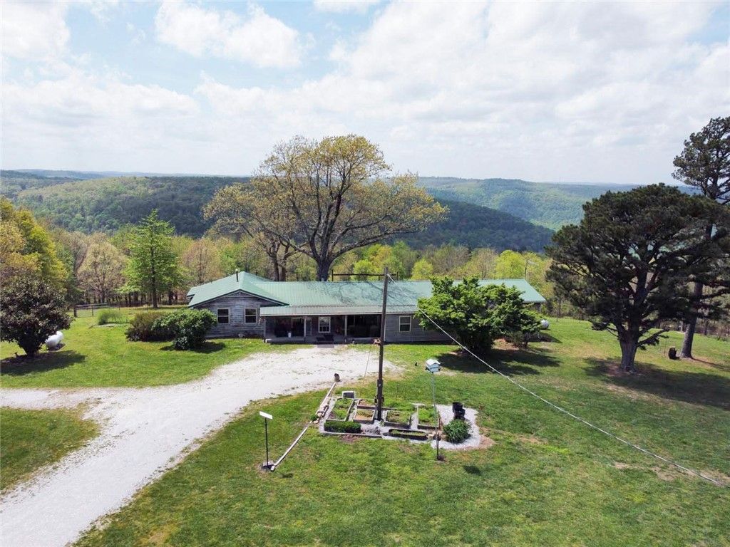 2257 NC 8800, Jasper, AR 72641