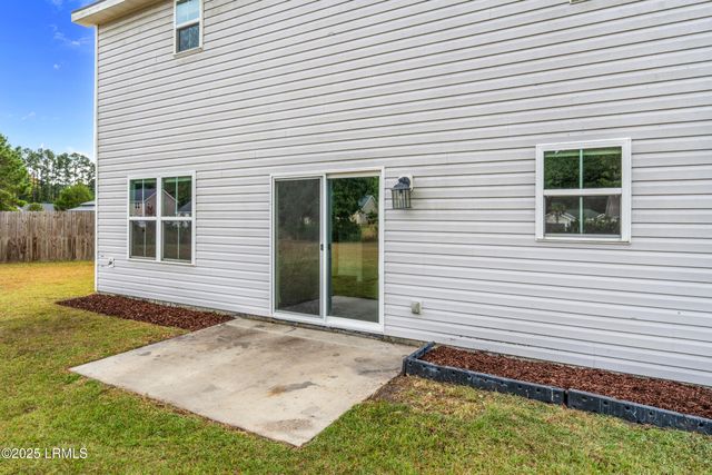 156 Red Pine Road, Ridgeland, SC 29936