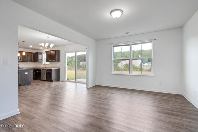 156 Red Pine Road, Ridgeland, SC 29936