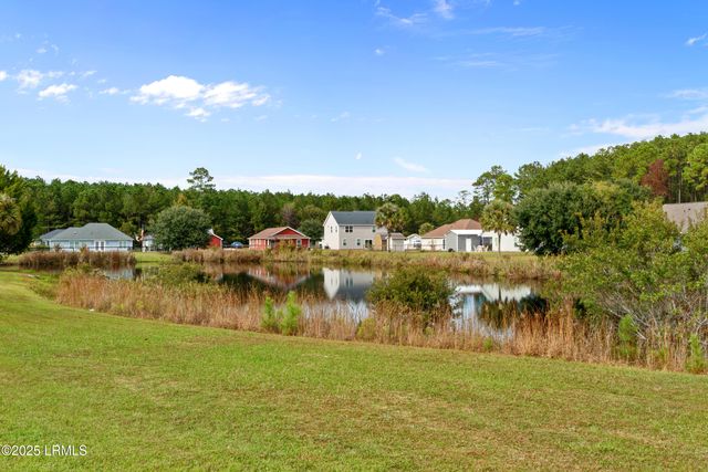 156 Red Pine Road, Ridgeland, SC 29936