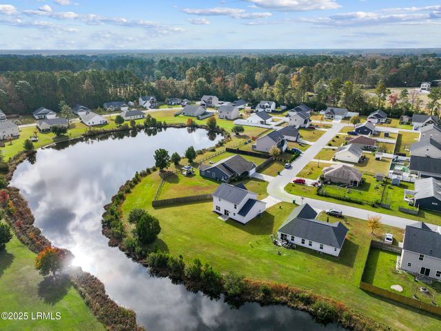 156 Red Pine Road, Ridgeland, SC 29936