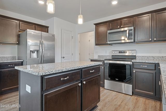 156 Red Pine Road, Ridgeland, SC 29936