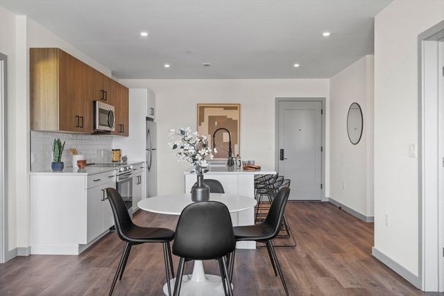 203 Lowell St. 204, Wilmington, MA 01887