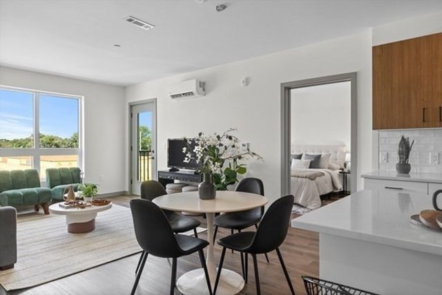 203 Lowell St. 204, Wilmington, MA 01887