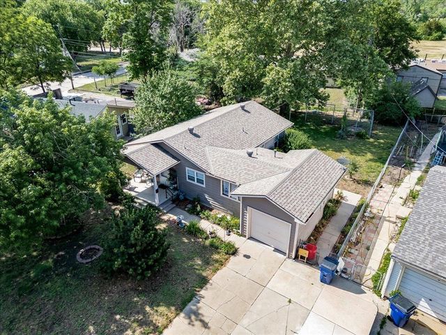3579 S Vine, Wichita, KS 67217