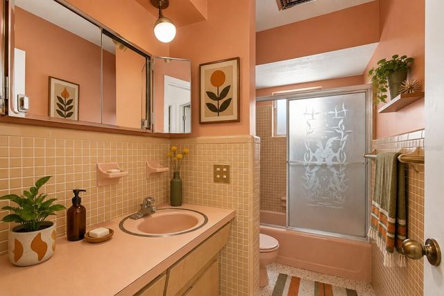 243 3RD STREET W, Tierra Verde, FL 33715