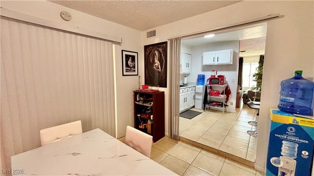 3978 Palos Verdes Street, Las Vegas, NV 89119