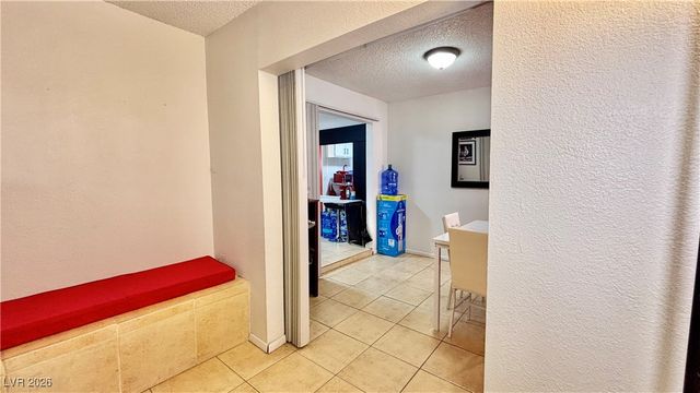 3978 Palos Verdes Street, Las Vegas, NV 89119