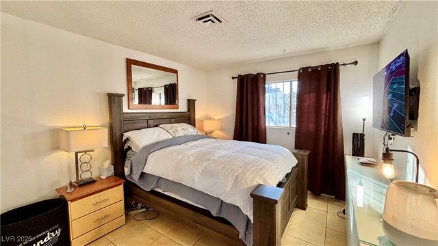 3978 Palos Verdes Street, Las Vegas, NV 89119