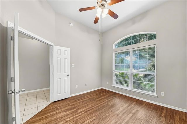 1016 Brazos Court, League City, TX 77573