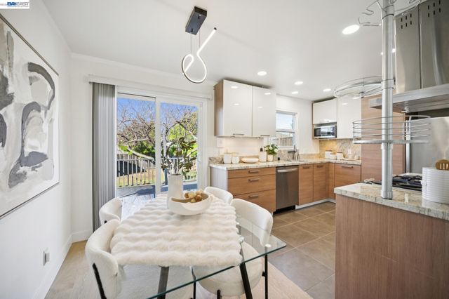 2690 Watson St, Castro Valley, CA 94546