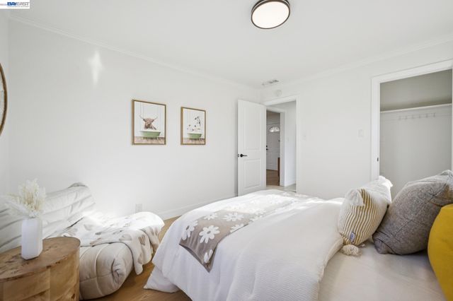 2690 Watson St, Castro Valley, CA 94546