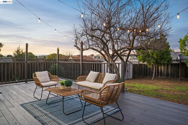 2690 Watson St, Castro Valley, CA 94546