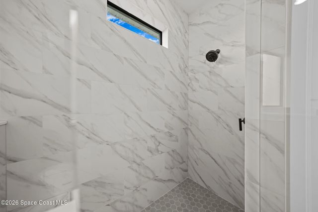 797 Tejon Avenue SW, Palm Bay, FL 32908