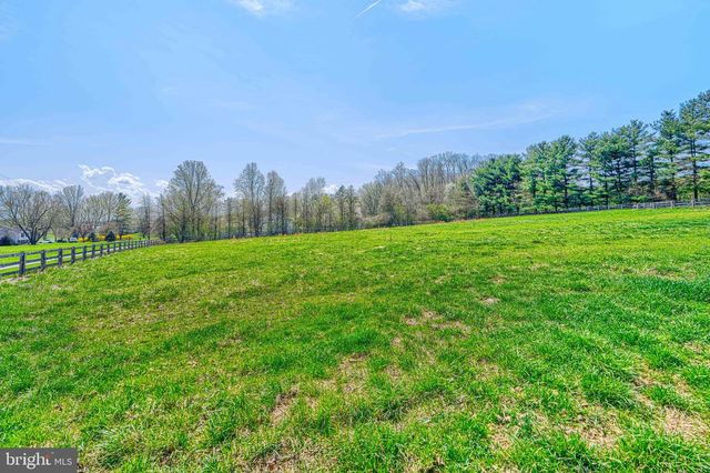 2625 OLD TANEYTOWN RD, Westminster, MD 21158