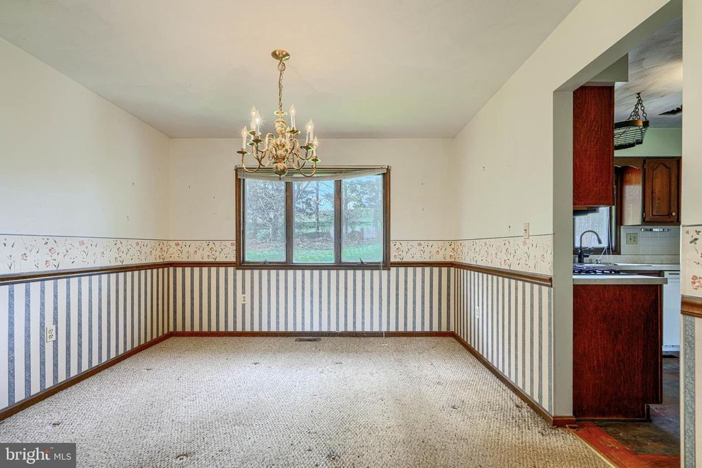 Image 12 of property listing at 2625 OLD TANEYTOWN RD, Westminster, MD 21158